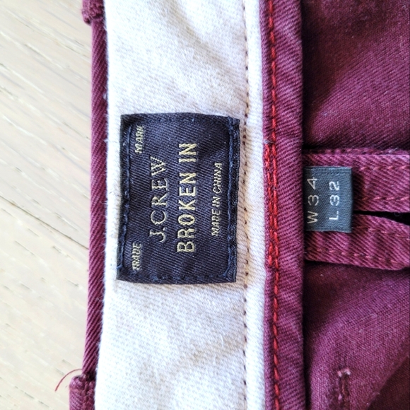 J. Crew Broken In Chinos 484 size 32×34 - Picture 3 of 6
